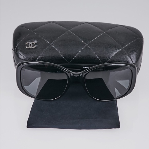 CHANEL Black Frame Quilted CC Logo Sunglasses - Picture 3 of 12